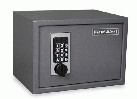 First Alert 2073F Anti-Theft Digital Safe - Click Image to Close