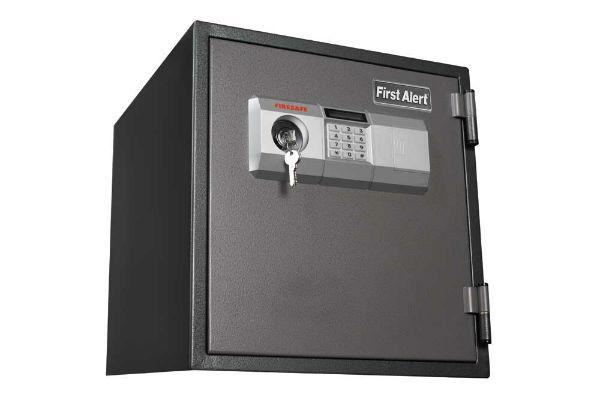 First Alert 2084DF Steel Fire/Anti-Theft Digital Safe - Click Image to Close